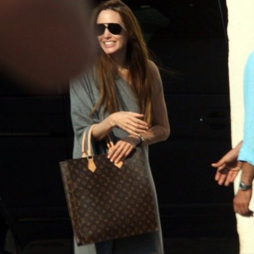 AUTHENTIC Louis Vuitton Sac Plat Bag size GM